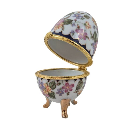 Egg Trinket Box Vintage Floral Porcelain Gold Accents Hinged Lid Tripod Legs - Picture 9 of 10